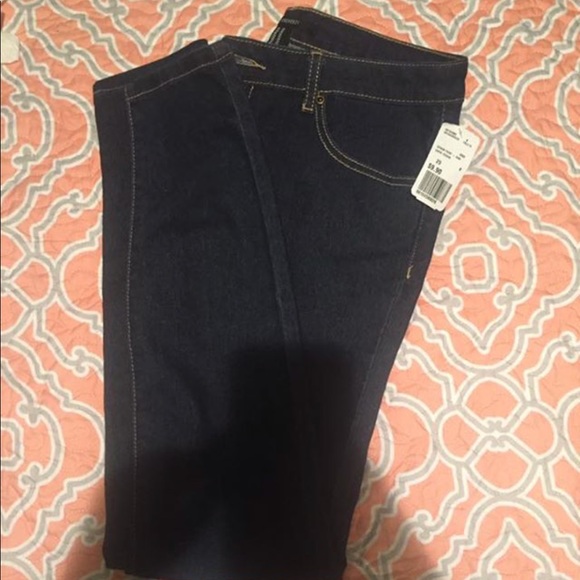 Forever 21 Skinny Jeans!! - Picture 1 of 1